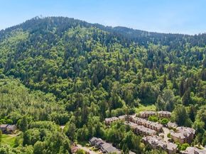 1058 Cabin Creek Lane SW, Issaquah WA 98027