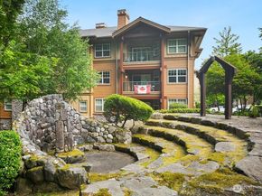 1058 Cabin Creek Lane SW, Issaquah WA 98027