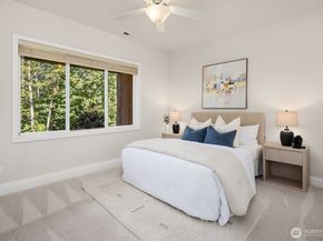 5546 159th Place SE, Bellevue WA 98006