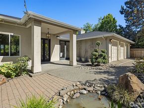 5546 159th Place SE, Bellevue WA 98006
