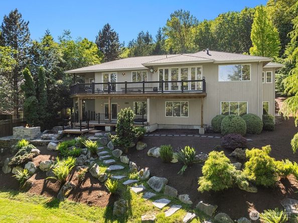 5546 159th Place SE, Bellevue WA 98006