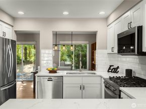 3752 257th Avenue SE, Sammamish WA 98029