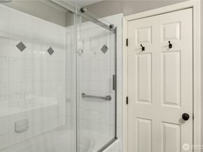 3752 257th Avenue SE, Sammamish WA 98029