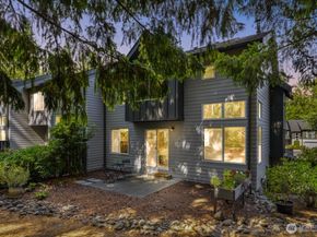 3752 257th Avenue SE, Sammamish WA 98029