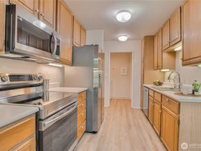 4016 220th Place SE 1137, Issaquah WA 98029