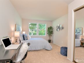 4016 220th Place SE 1137, Issaquah WA 98029