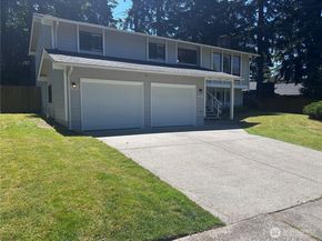 9139 NE 142nd Way, Kirkland WA 98034