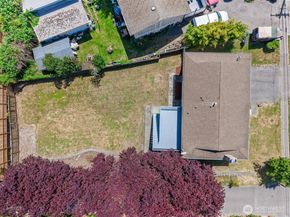 18711 64th Avenue W, Lynnwood WA 98037