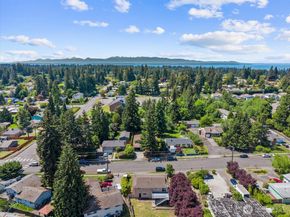 18711 64th Avenue W, Lynnwood WA 98037