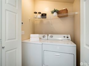 8505 Midvale Avenue N B, Seattle WA 98103