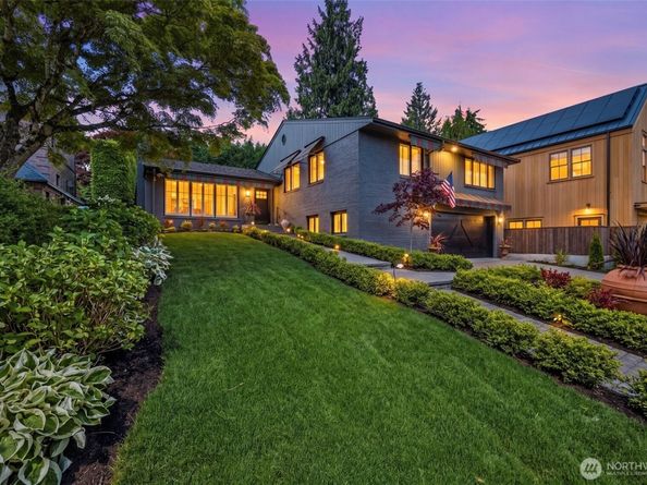1637 Broadmoor Drive E, Seattle WA 98112