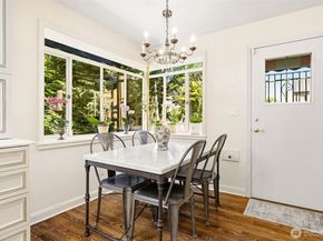 1637 Broadmoor Drive E, Seattle WA 98112