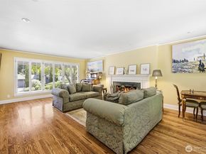 1637 Broadmoor Drive E, Seattle WA 98112