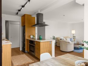 500 Fifth Avenue W 505, Seattle WA 98119