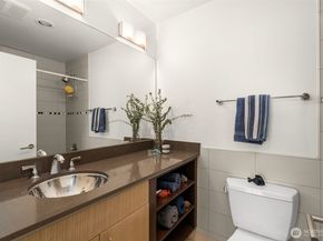500 Fifth Avenue W 505, Seattle WA 98119