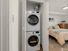 500 Fifth Avenue W 505, Seattle WA 98119