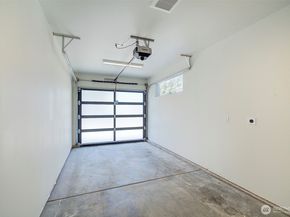 8319 25th Avenue NW, Seattle WA 98117