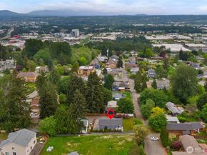 4829 S 166th St, SeaTac WA 98188
