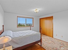29015 15th Place S, Federal Way WA 98003