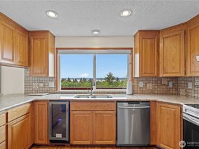 29015 15th Place S, Federal Way WA 98003