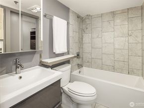 121 Vine Street 2506, Seattle WA 98121