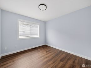 2807 V Court SE, Auburn WA 98002