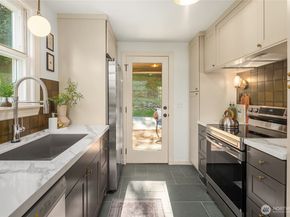 11429 Glendale Way S, Burien WA 98168