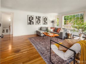 11429 Glendale Way S, Burien WA 98168