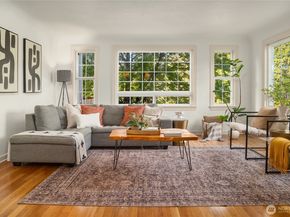 11429 Glendale Way S, Burien WA 98168