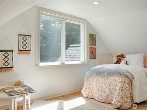 11429 Glendale Way S, Burien WA 98168
