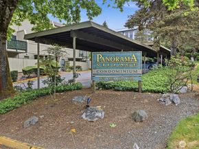 8851 166th Avenue NE D302, Redmond WA 98052