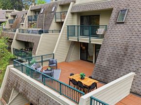 8851 166th Avenue NE D302, Redmond WA 98052