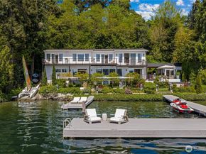 8097 W Mercer Way, Mercer Island WA 98040