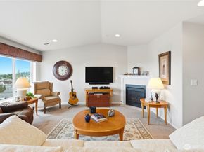 1318 37th Street 3534, Everett WA 98201