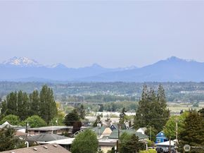 1318 37th Street 3534, Everett WA 98201