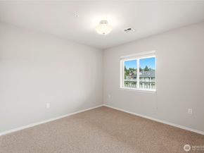 1318 37th Street 3534, Everett WA 98201
