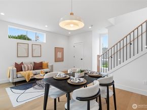 6223 9th Avenue NE, Seattle WA 98115