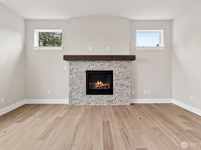 19129 Meridian Drive SE CW19, Bothell WA 98012