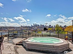 1504 Aurora Avenue N 210, Seattle WA 98109
