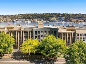 1504 Aurora Avenue N 210, Seattle WA 98109