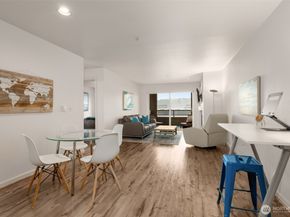 1504 Aurora Avenue N 210, Seattle WA 98109