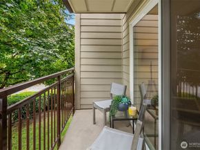 5834 NE 75th Street B202, Seattle WA 98115