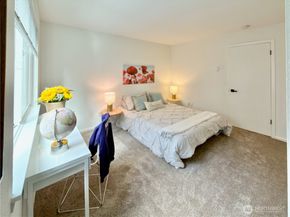 5834 NE 75th Street B202, Seattle WA 98115