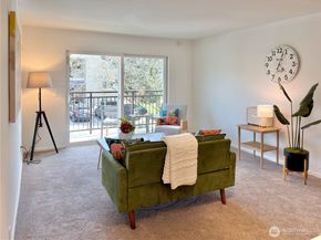 5834 NE 75th Street B202, Seattle WA 98115