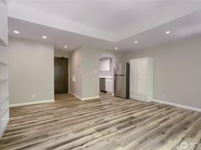 2700 4th Avenue 301, Seattle WA 98121