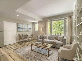 2700 4th Avenue 301, Seattle WA 98121