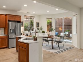 22909 41st Avenue SE, Bothell WA 98021