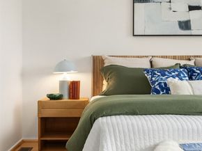 1106 18th Avenue, Seattle WA 98122