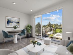 11903 NE 128th Street 505, Kirkland WA 98034