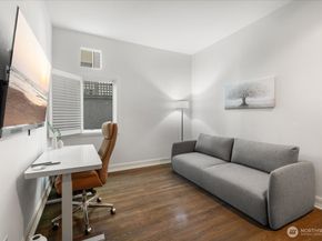 1958 Harvard Avenue E 201, Seattle WA 98102